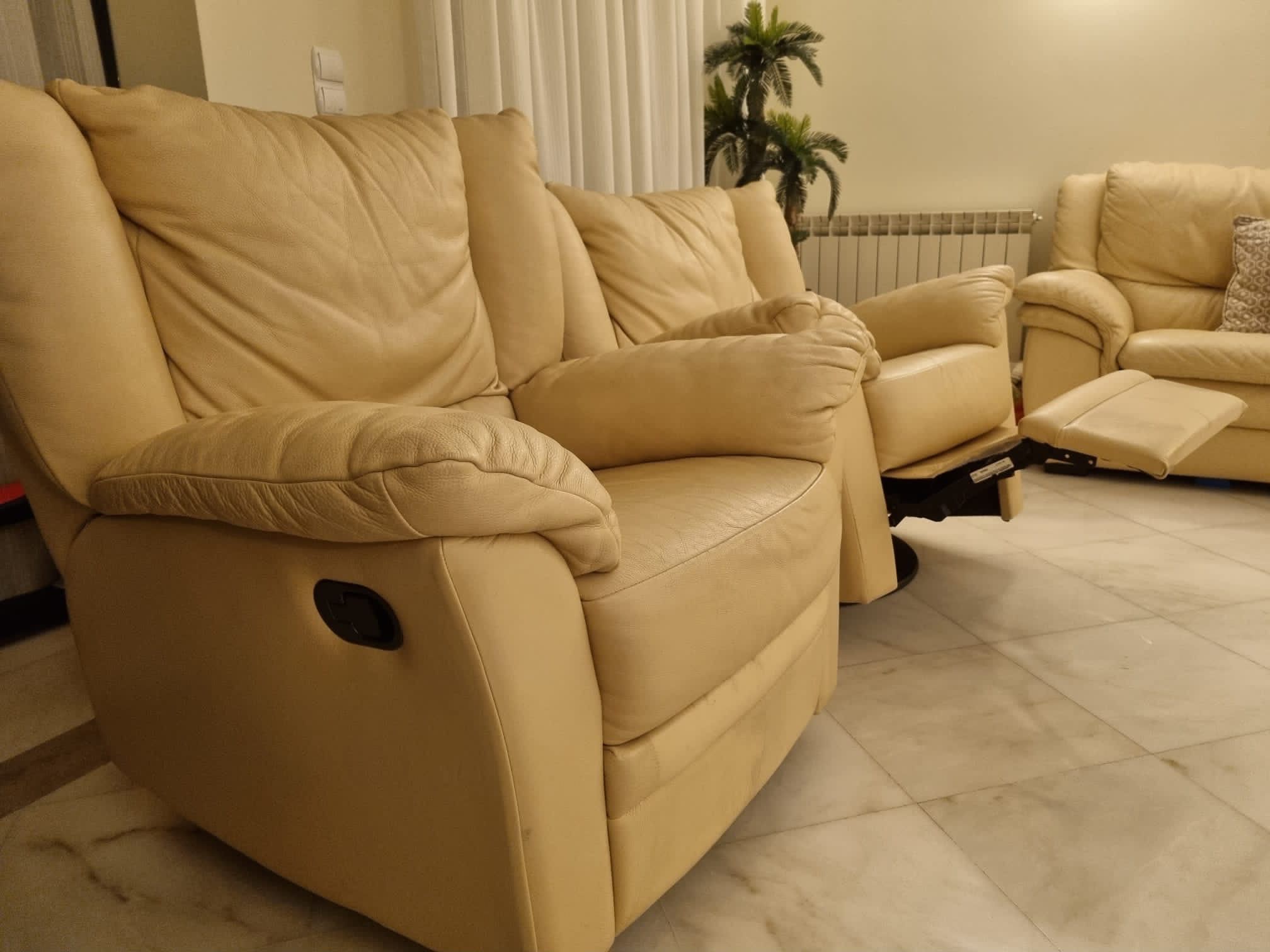Sofa individual  com apoio de pé da Divani & Divani