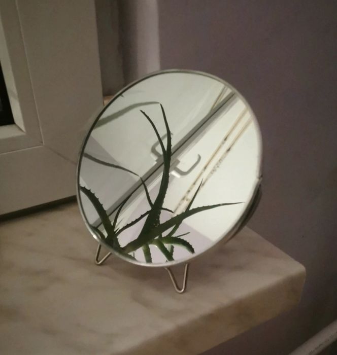 Lusterko stojące/z rączka
