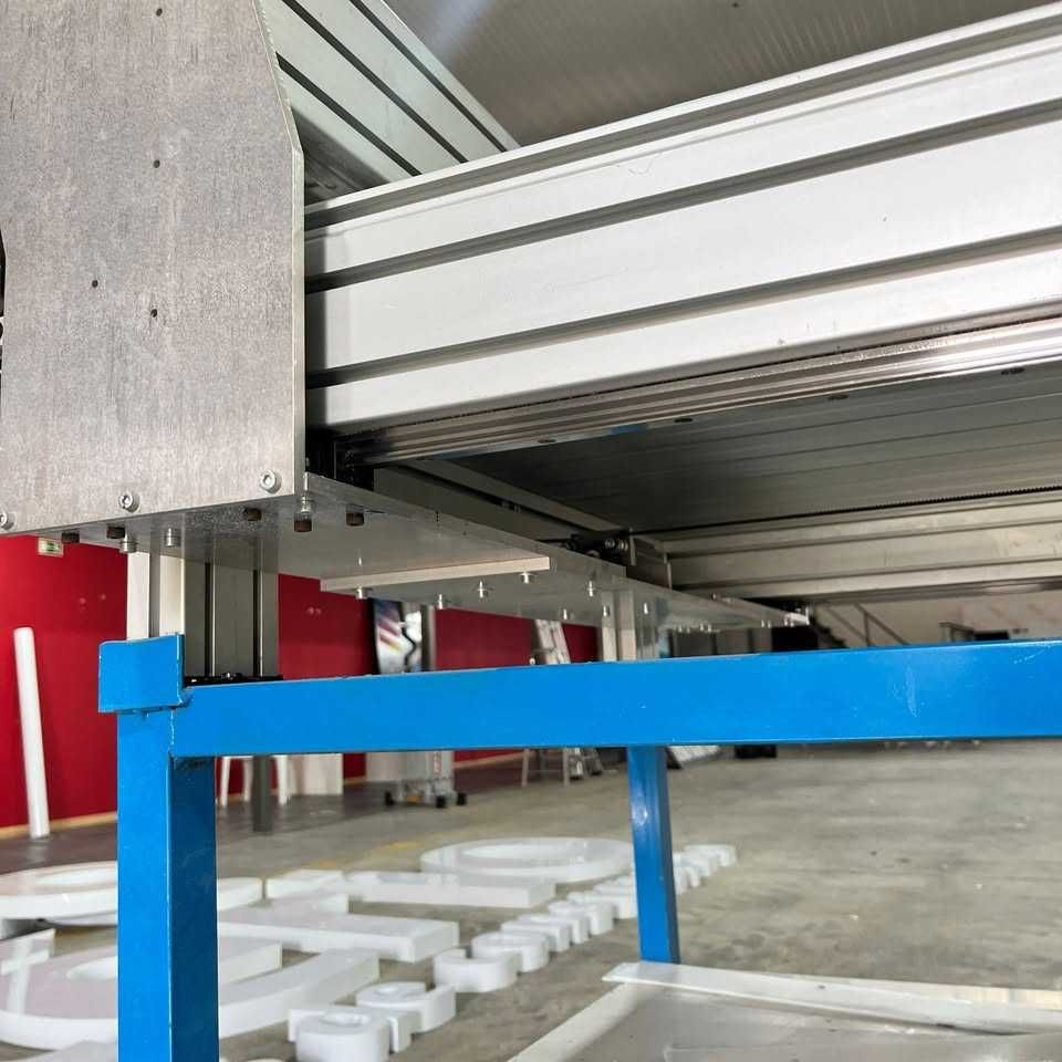 CNC ROUTER 100X100
