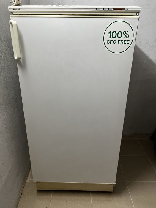 Продам морозильну камеру