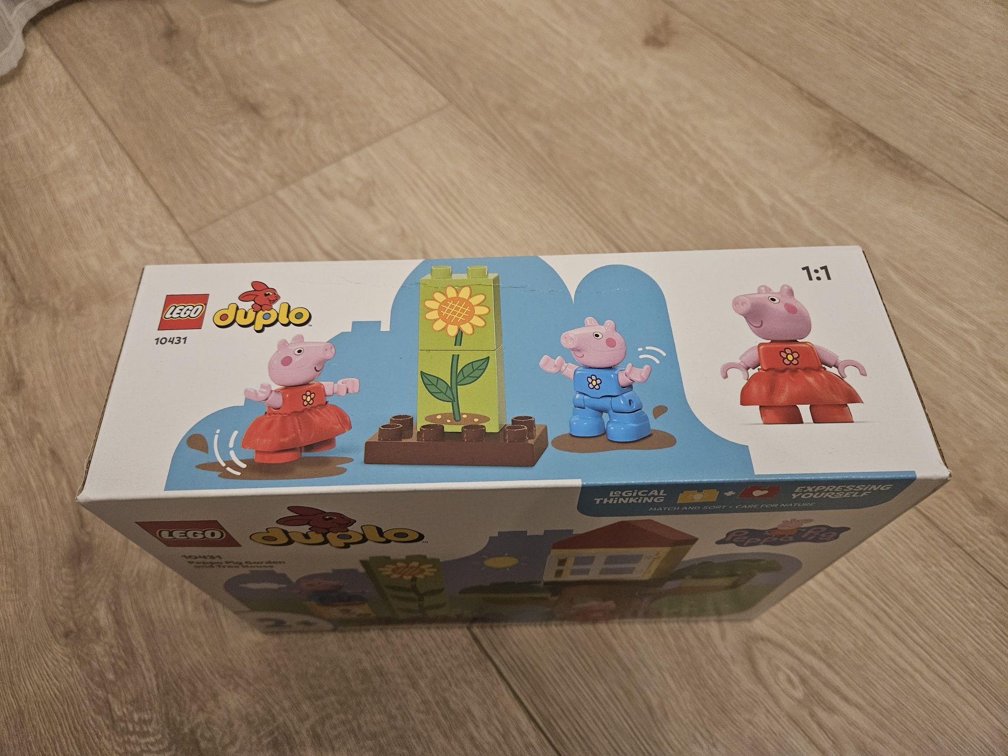 Lego Duplo  Świnka Peppa 10431 ogrod i domek na drzwie