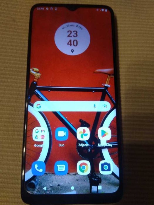 Motorola Moto E22 4 GB / 64 GB