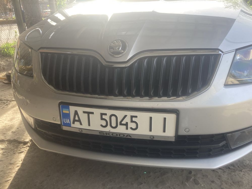 Продам повністю обслужене авто.
