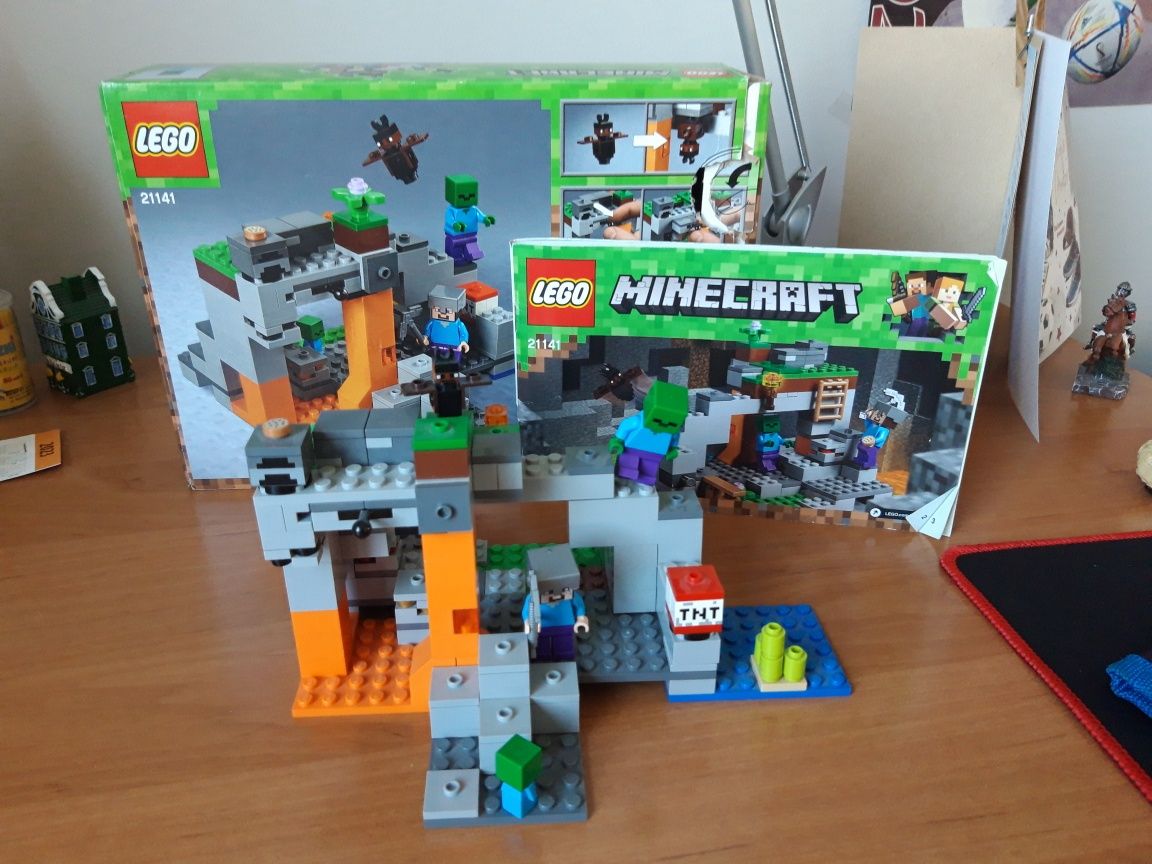 Klocki Lego Minecraft 21141 Jaskinia Zombie.