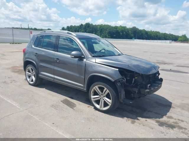 2016 Volkswagen TIGUAN R-LINE