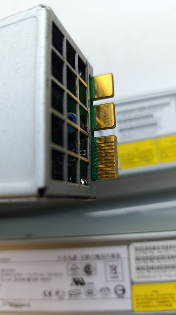 Блоки живлення Delta Energy Systems A221 658вт