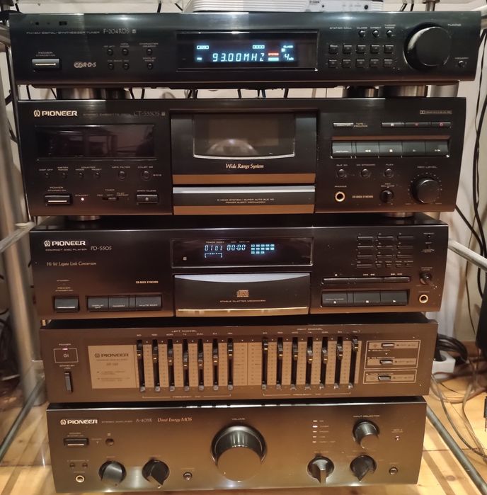 Wieża Pioneer w idealnym stanie 5 elementów