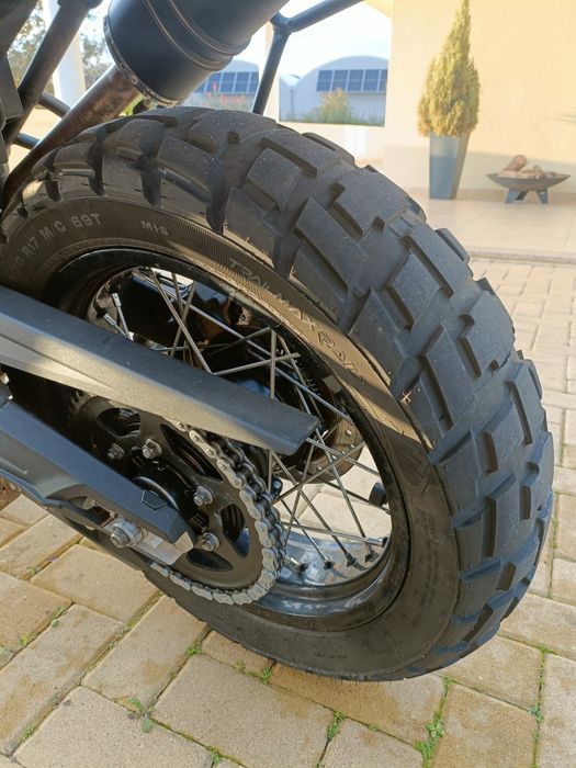 Triumph Tiger 800 XCX