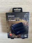 Disco Externo SAMSUNG Mu-Pe2T0S T7 (2 TB)
