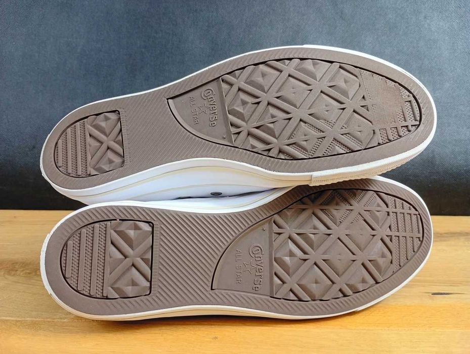 Converse Chuck Taylor All Star Leather, rozmiar 44