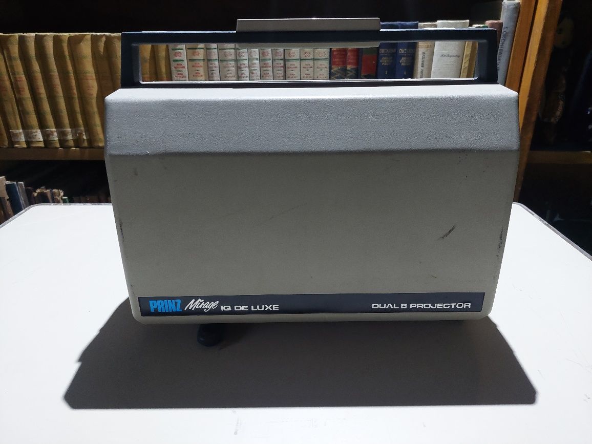 Vintage. Projektor Prinz Mirage
