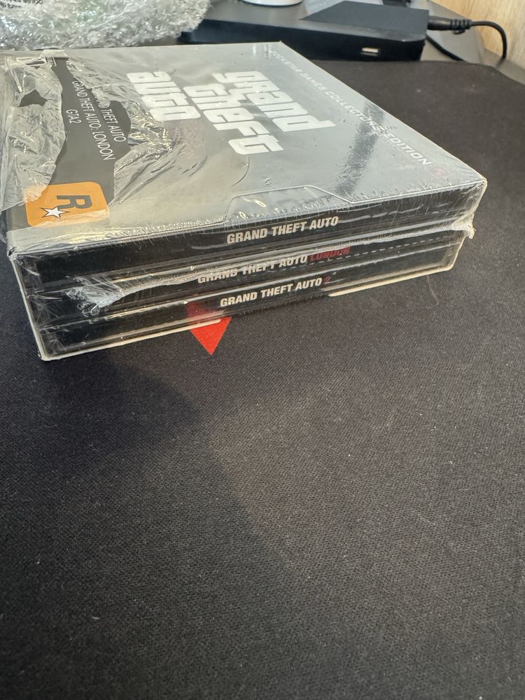 Grand Theft Auto The Classics Collection (PC, 2004)