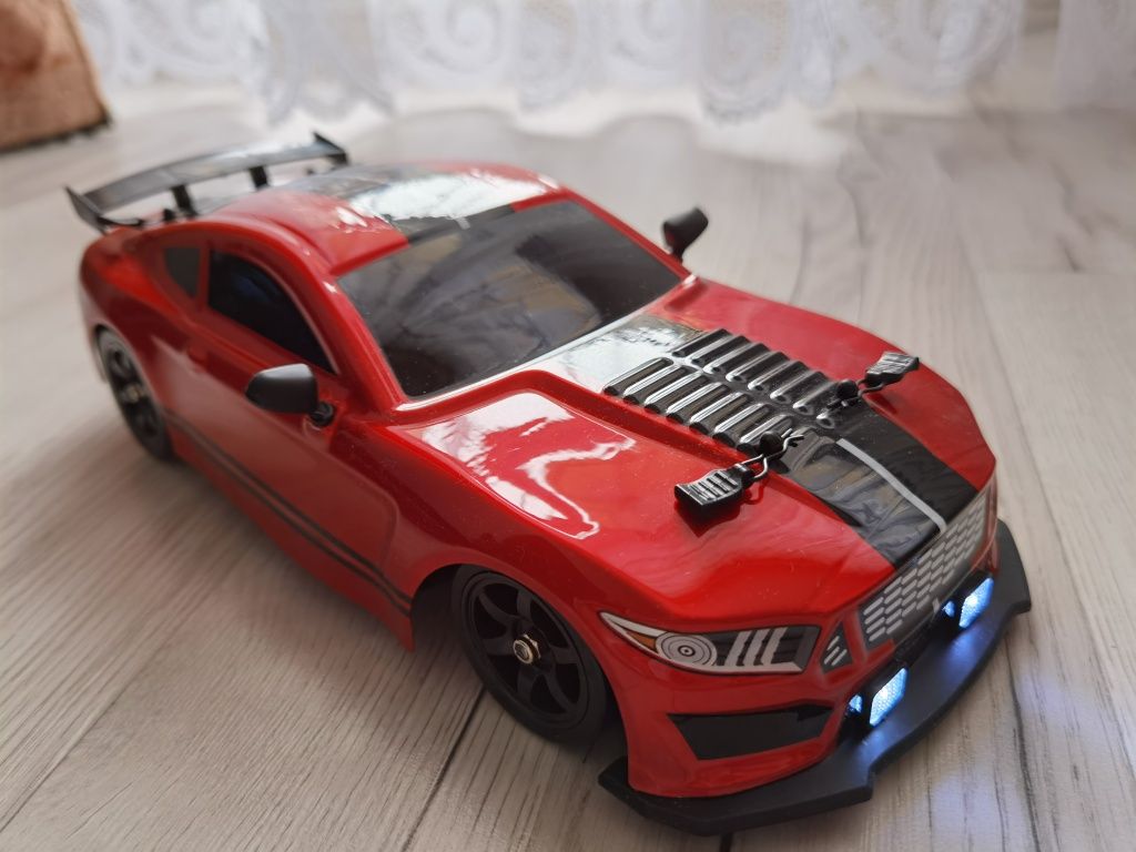 Samochód RC Drift Spec mustang GT 500 Ruby Red Dym nitro 4WD 1:16 Drif