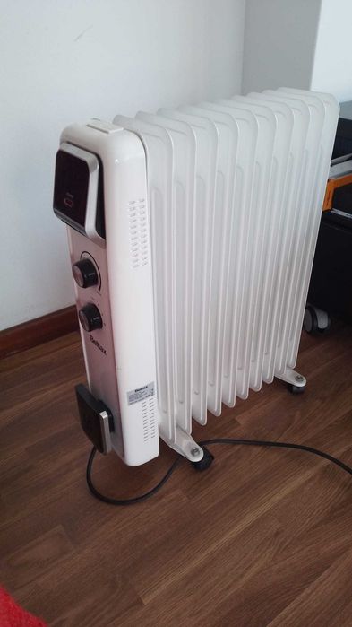 Vendo Aquecedor a Óleo BELTAX modelo BOH-1125