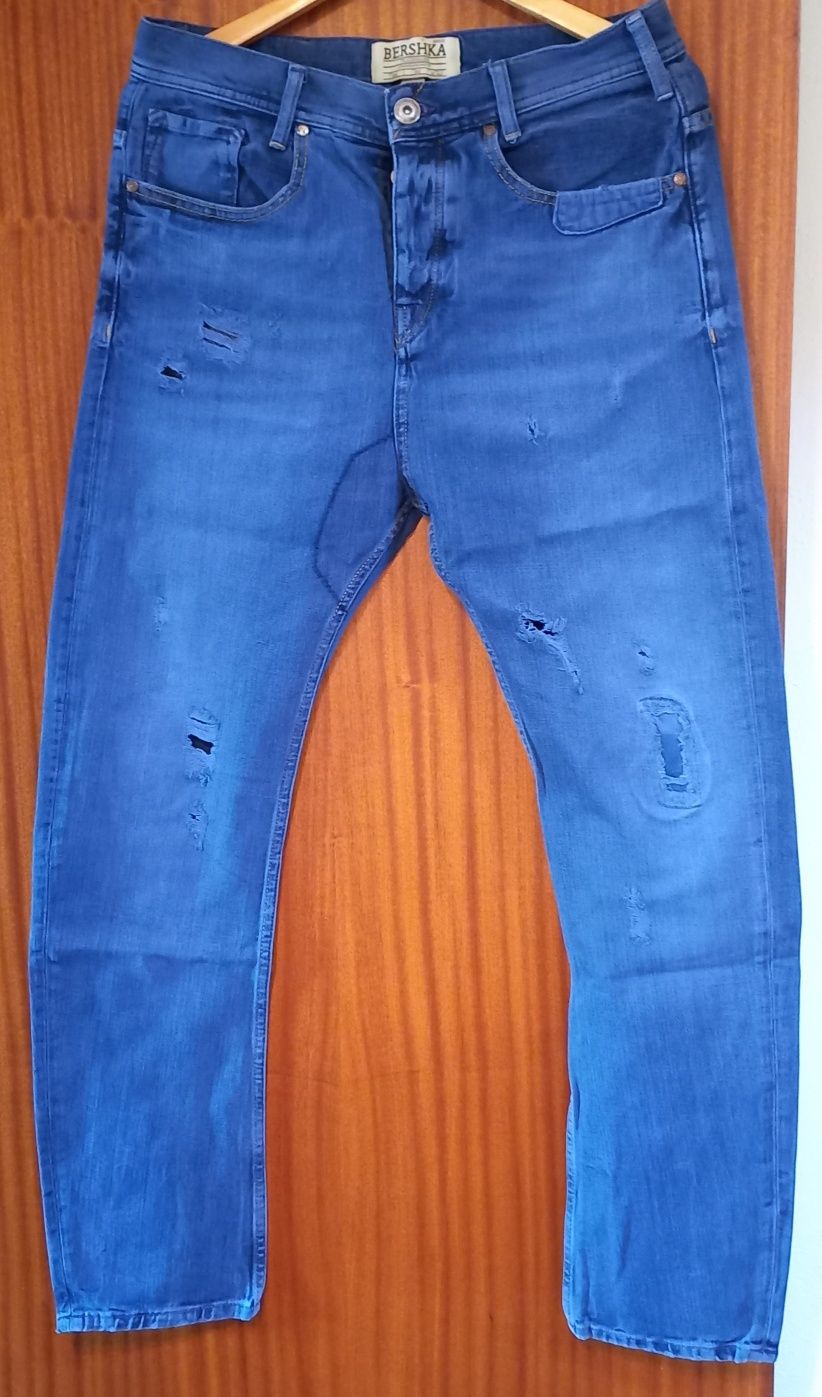 Calças de ganga azul da Bershka