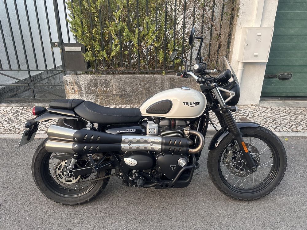 Triumph scrambler 900