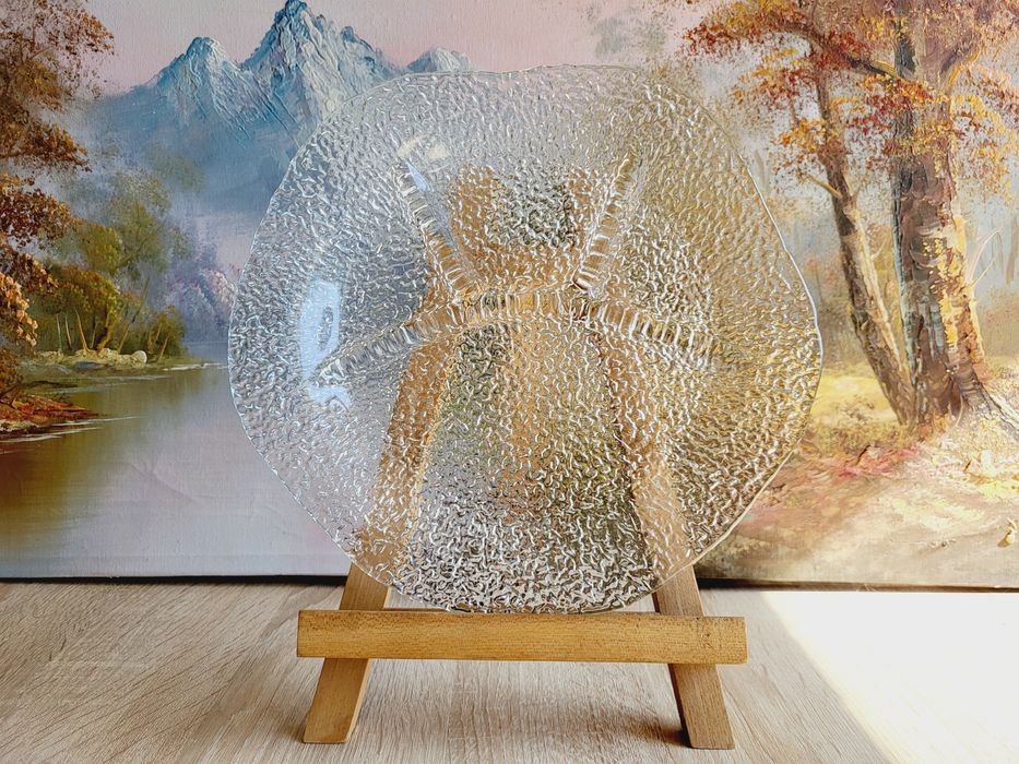 Ładny szklany kabaret Sahara HSG ZĄBKOWICE