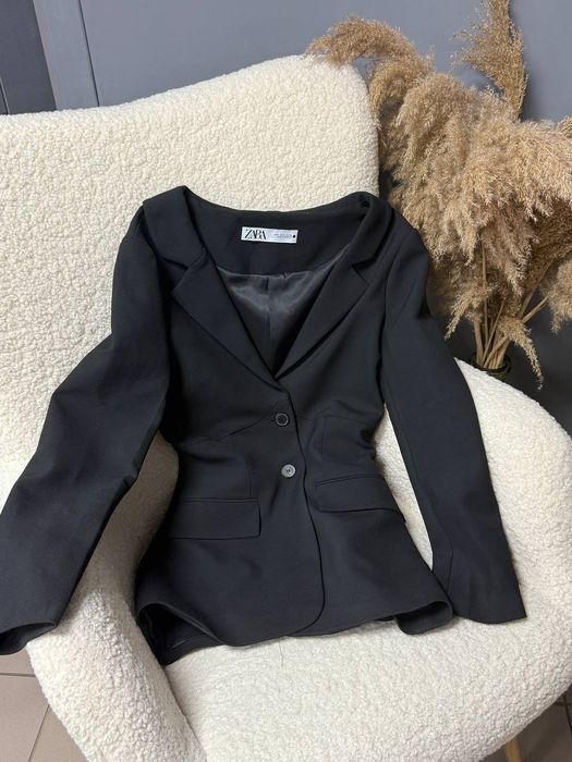 Піджак блейзер Zara приталений подовжений чорний розмір С