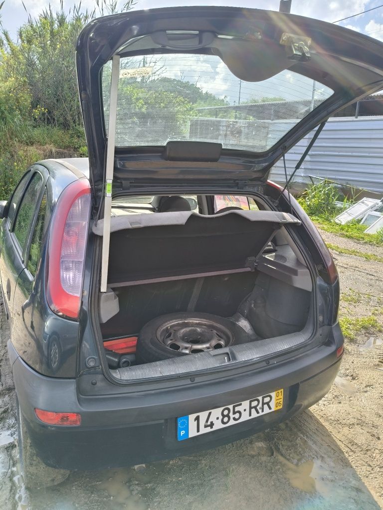 Opel Corsa 1.2 gasolina so peças