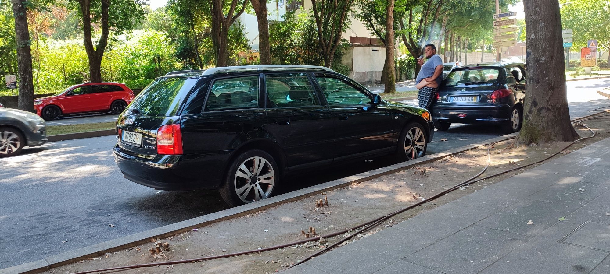Audi A4 1.9TDi 115PD aceito troca ou retomas