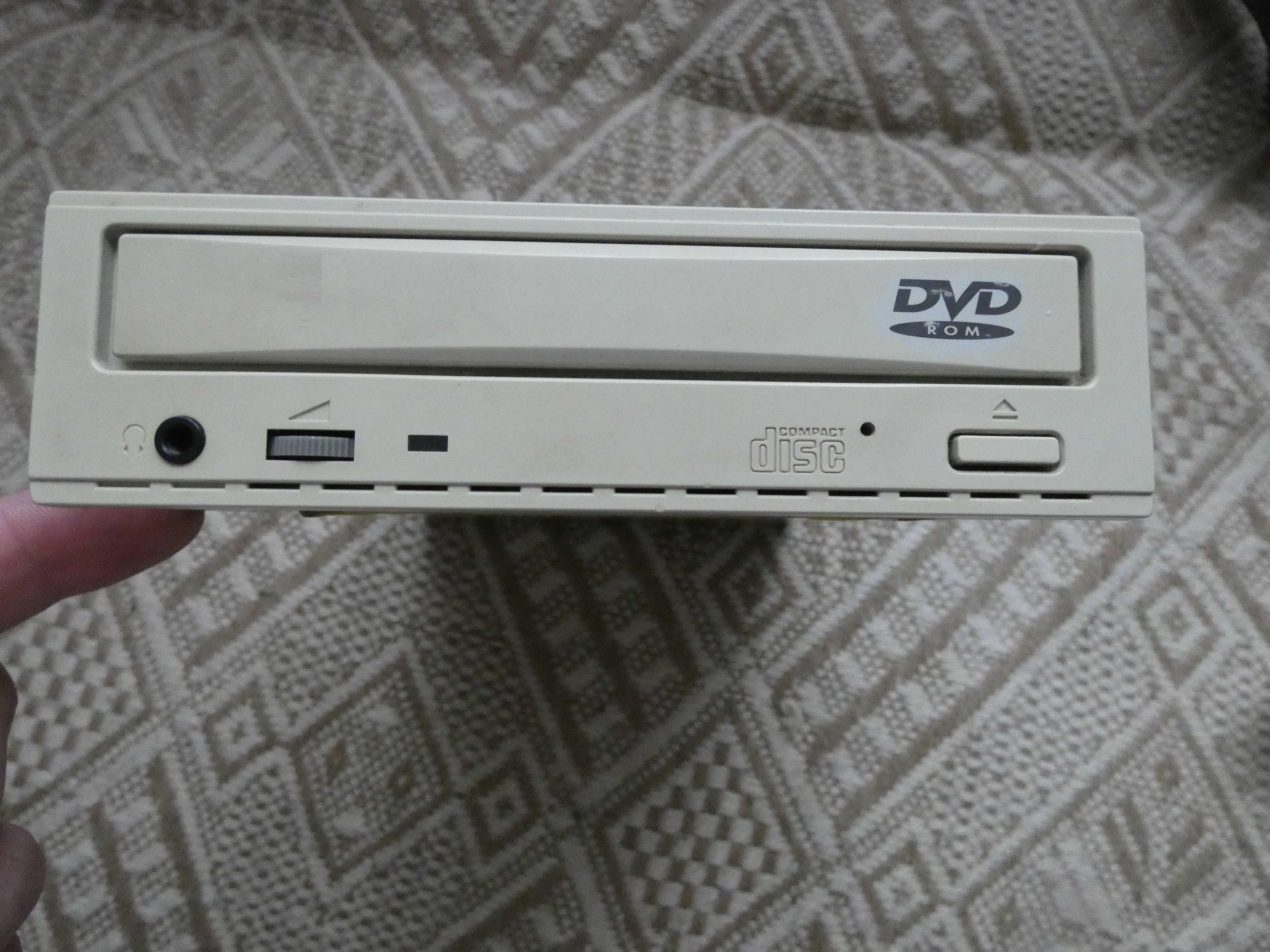 odtwarzacz DVD Rom