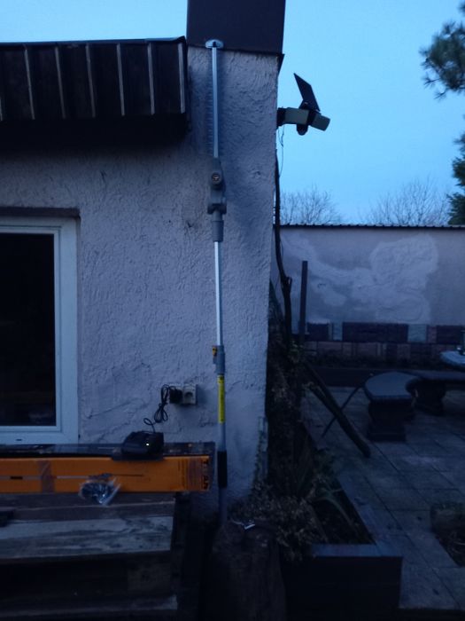 TITAN  Nożyce do żywopłotu na wysięgniku akumulatorowe