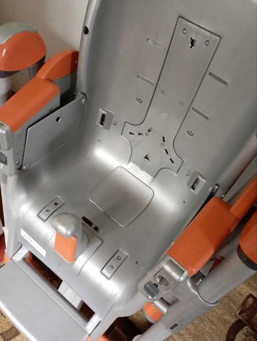 Стільчик для годування Peg-Perego