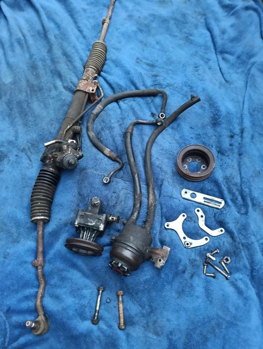 BMW e30 (Przekladnia,Wspomaganie   ukladu kierowniczego (kompletne)