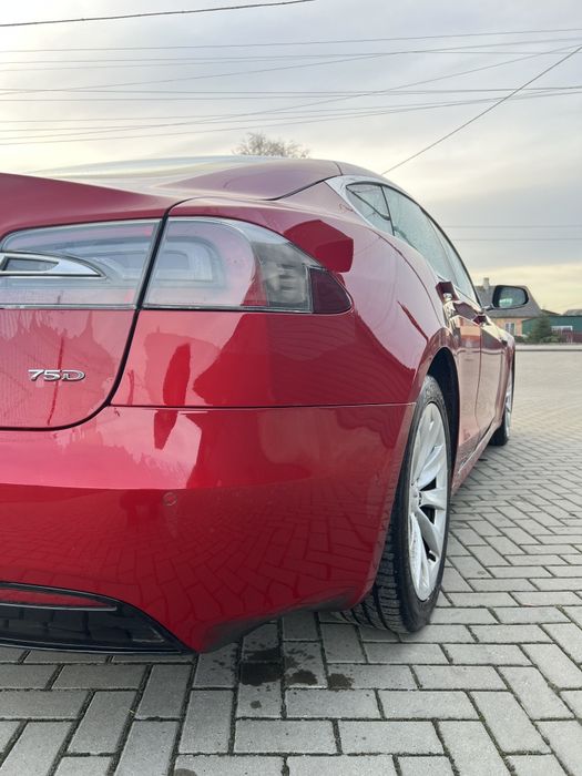 Тесла s 2018 75D Tesla S dual motor