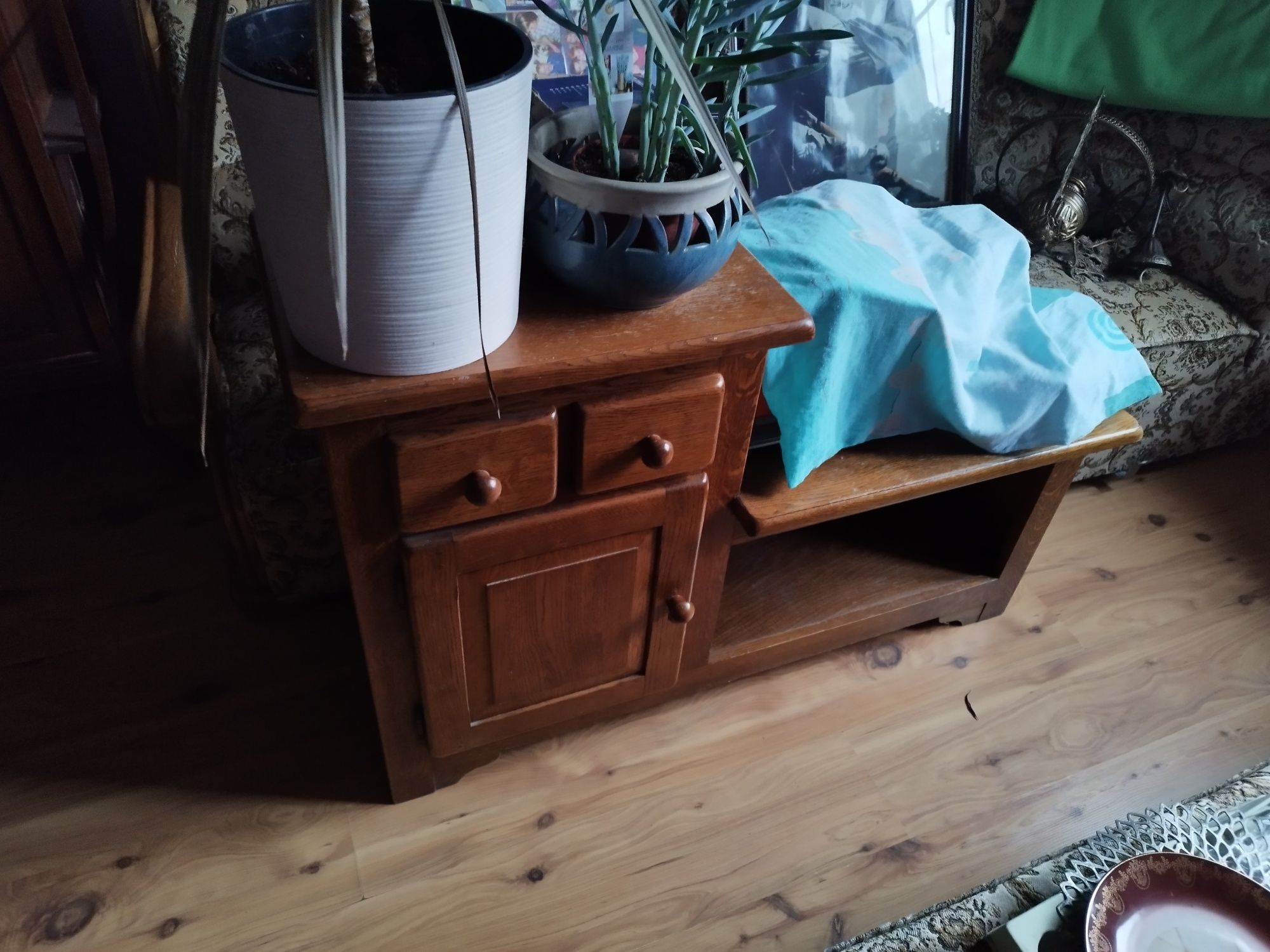 Meble dębowe kanapa,fotel, komoda,szafka