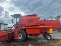 Kombajn zbozowy Bizon rekord Z058