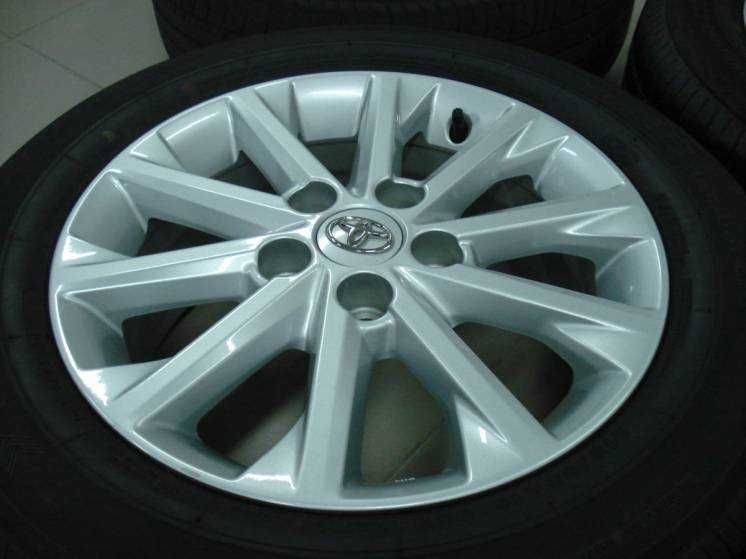 Продам   оригінал диски Toyota Camry 50.55.70  тойота камри