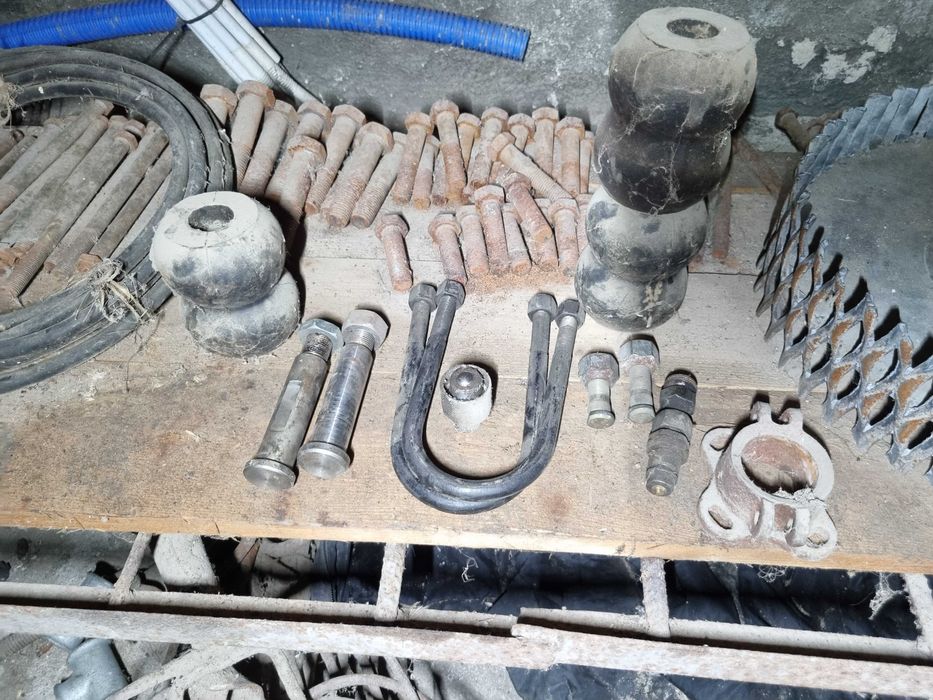 zestaw sworzeń zaczepu cybant śruby koła bałwanek odbój  d-47