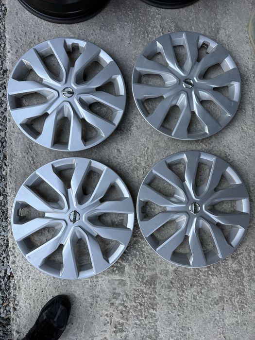 Диски металеві Ніссан Рог, Х-трейл R17 оригінальні металеві та колпаки