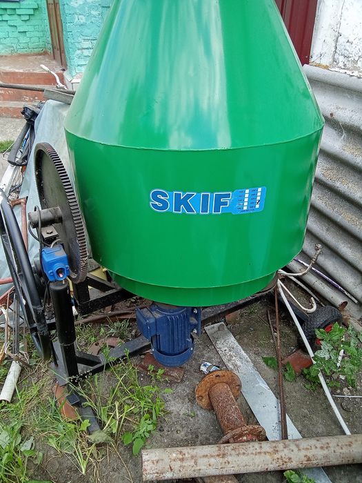 Бетономішалка 400л