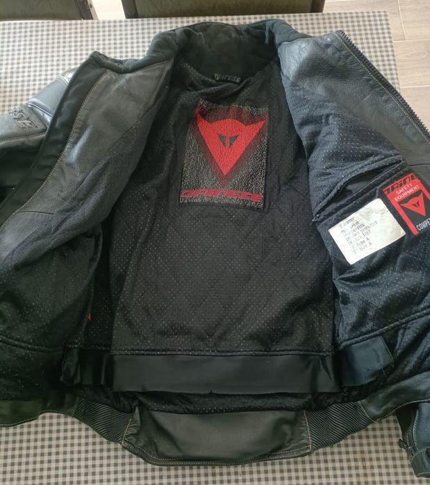 Conjunto Calças e Casaco Dainese