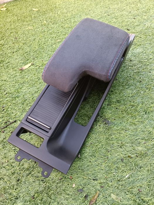 Consola central e apoio braço bmw E46 Sedan touring compact Impecável