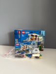LEGO CITY 60249 Zamiatarka Banan Kosz na Śmieci Łopata