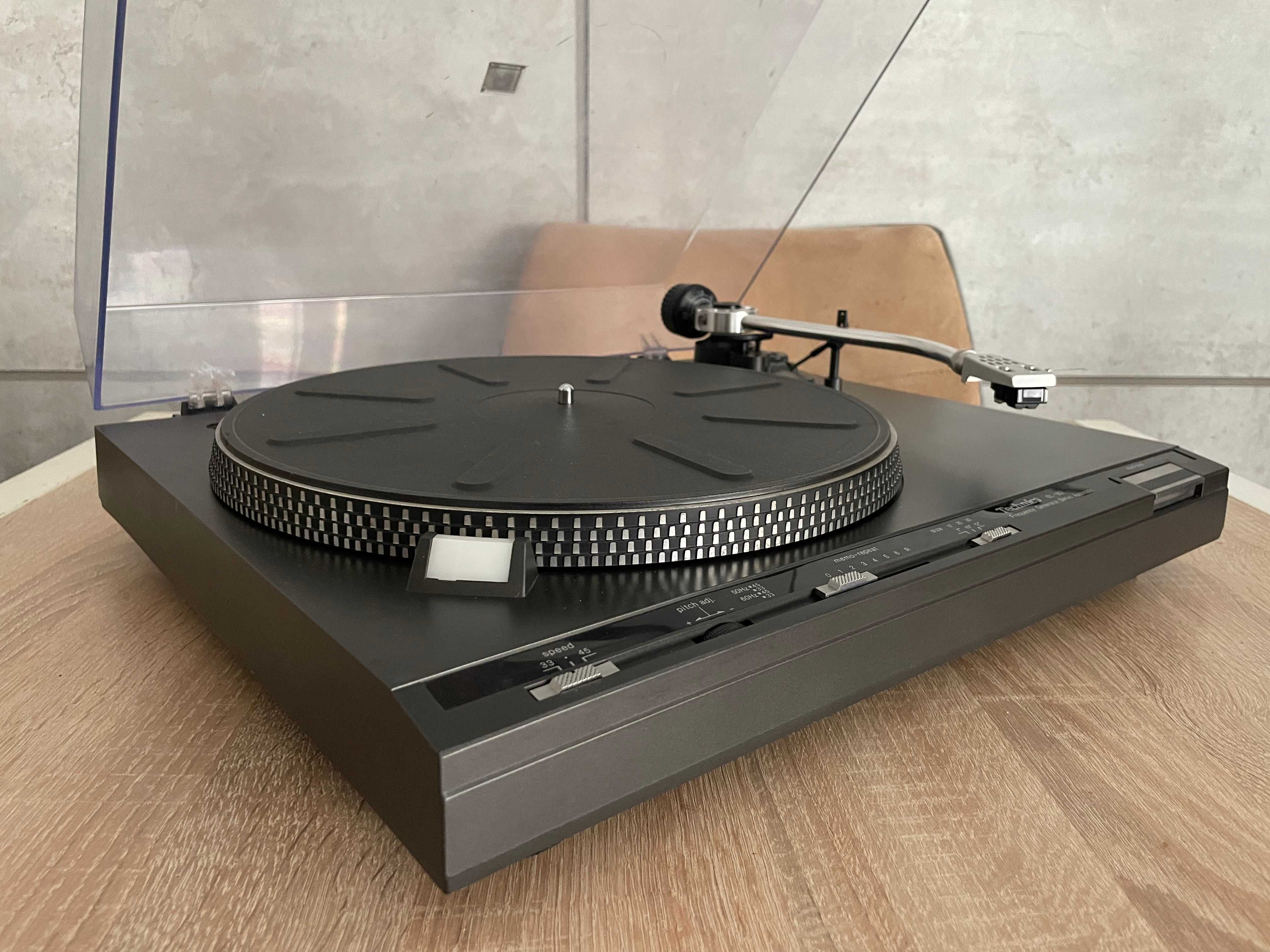 Gramofon
Technics  SL B3 Sprawny  Zapraszam