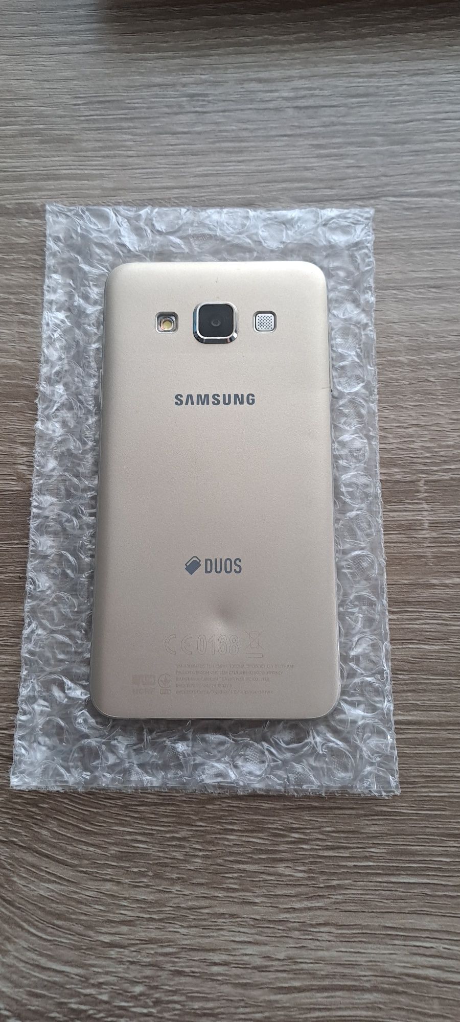 Дисплей екран на Samsung a3