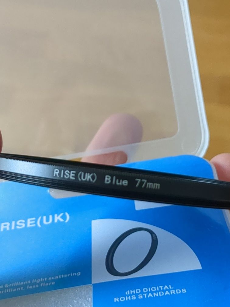 Filtr do aparatu 77mm rise UK