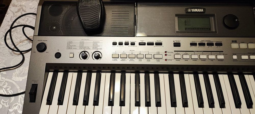 Yamaha PSR E443 idealny stan!! Jak nowy
