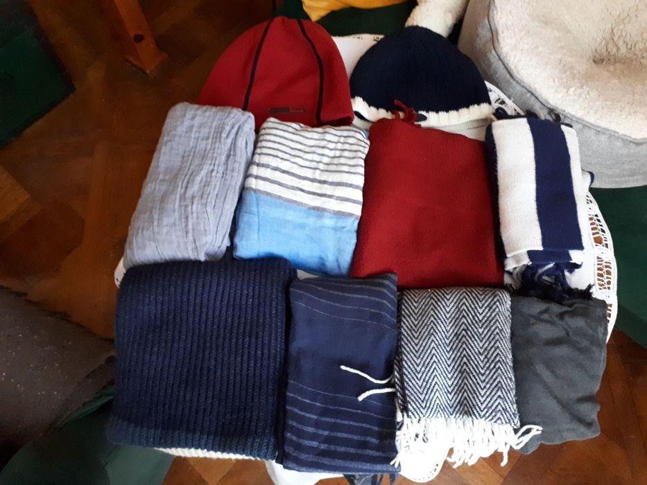 Czapki i szaliki męskie
