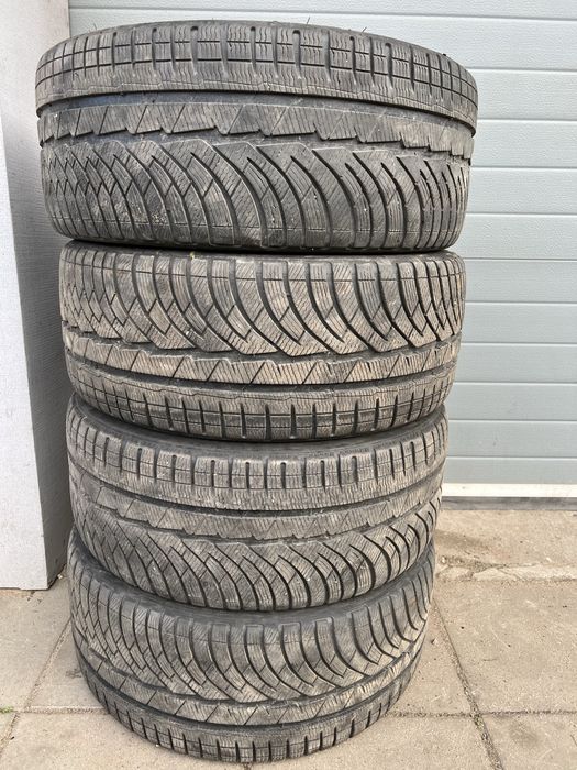 235/35R19 91V Michelin Pilot Alipn PA4