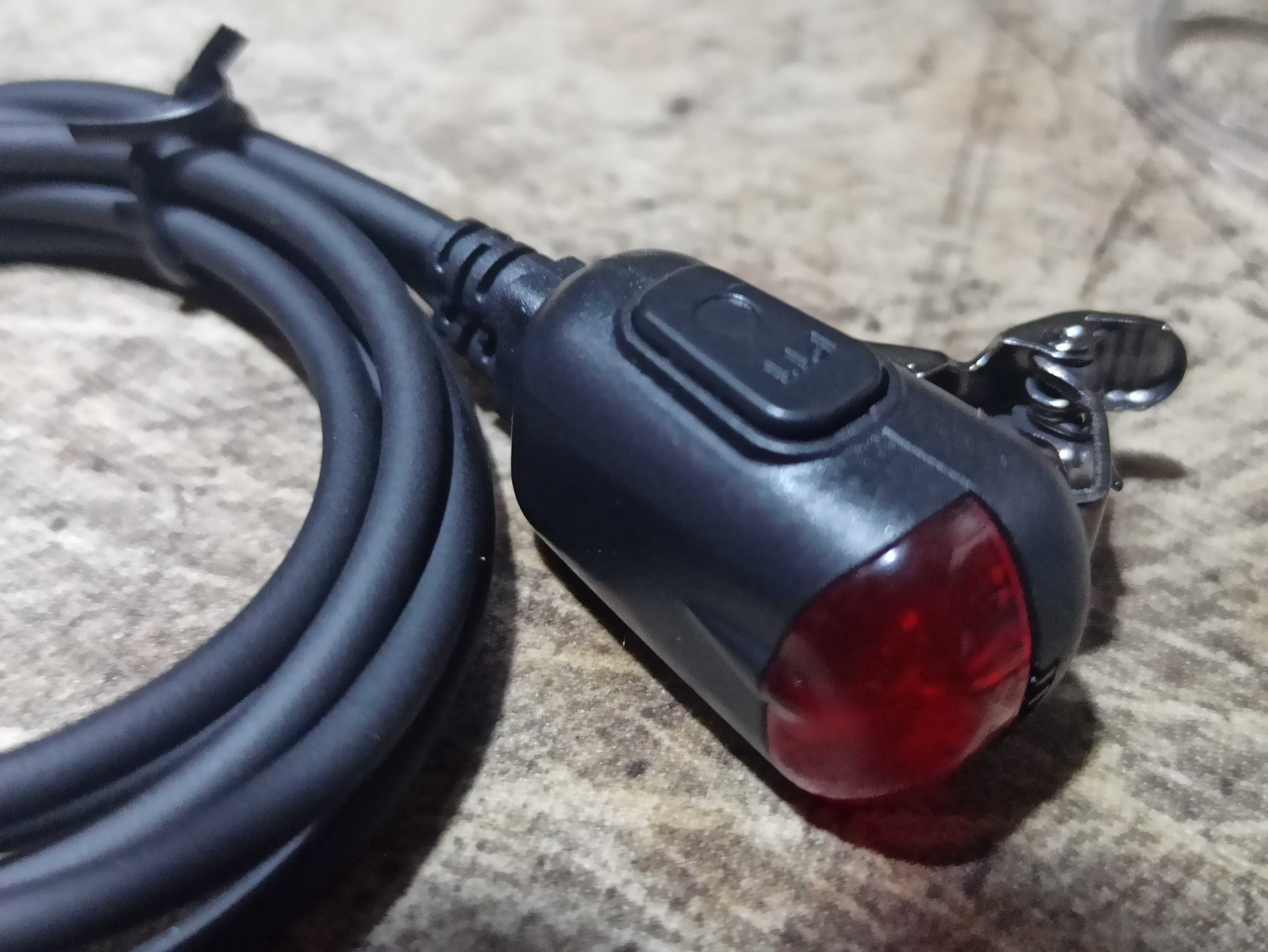 Гарнитура Walkie Talkie для рации/радиостанции с индикатором