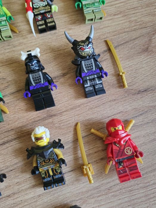 Minifigurki Lego Ninjago Lloyd, Nya, Kai Legacy