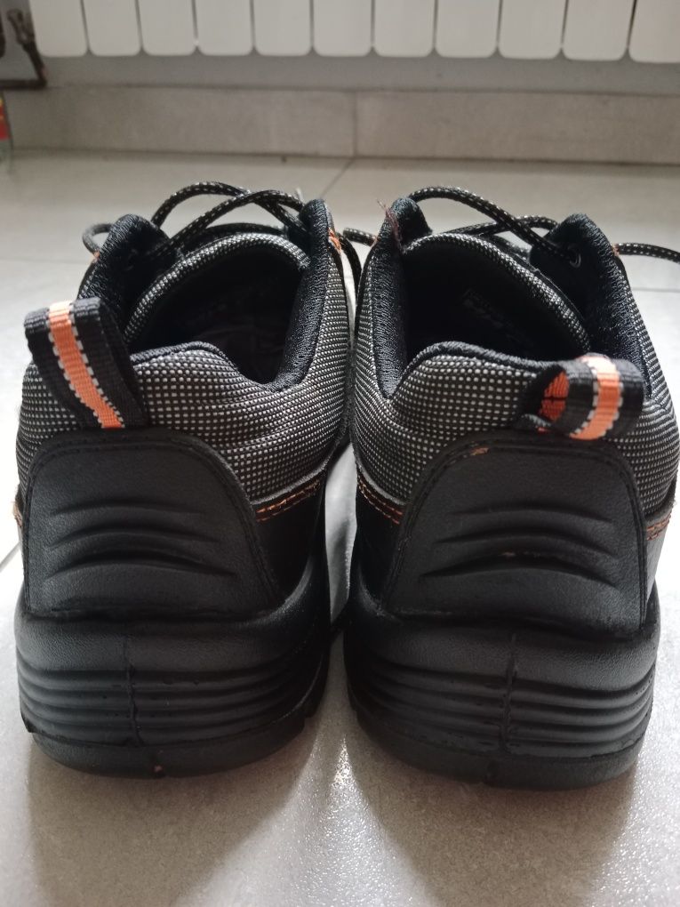 Helly Hansen buty robocze skórzane roz 46
