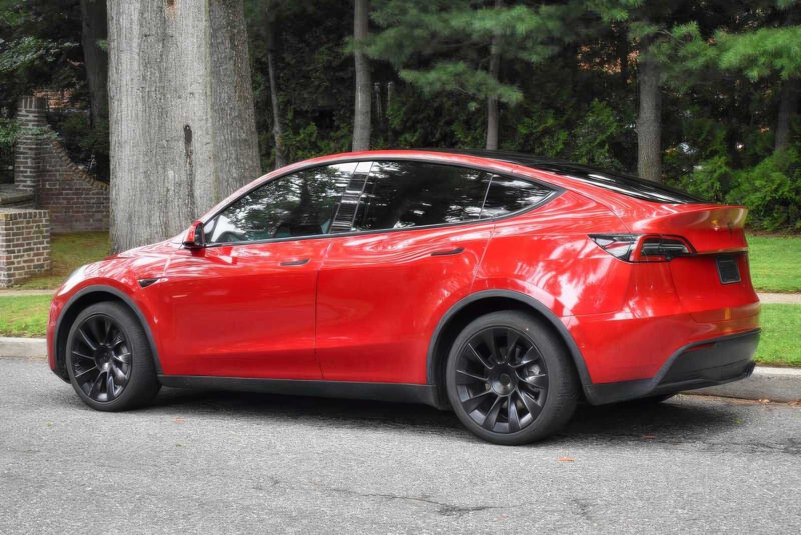 2022 Tesla Model Y Long Range