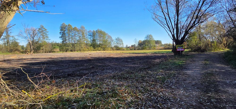 2547 m2 - działka budowlana w Husince gm. Biała Podlaska (dom + staw)