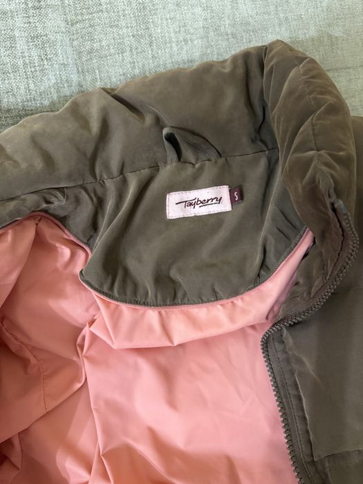 Осіння/Зимова куртка пір’яна жіноча розмір S